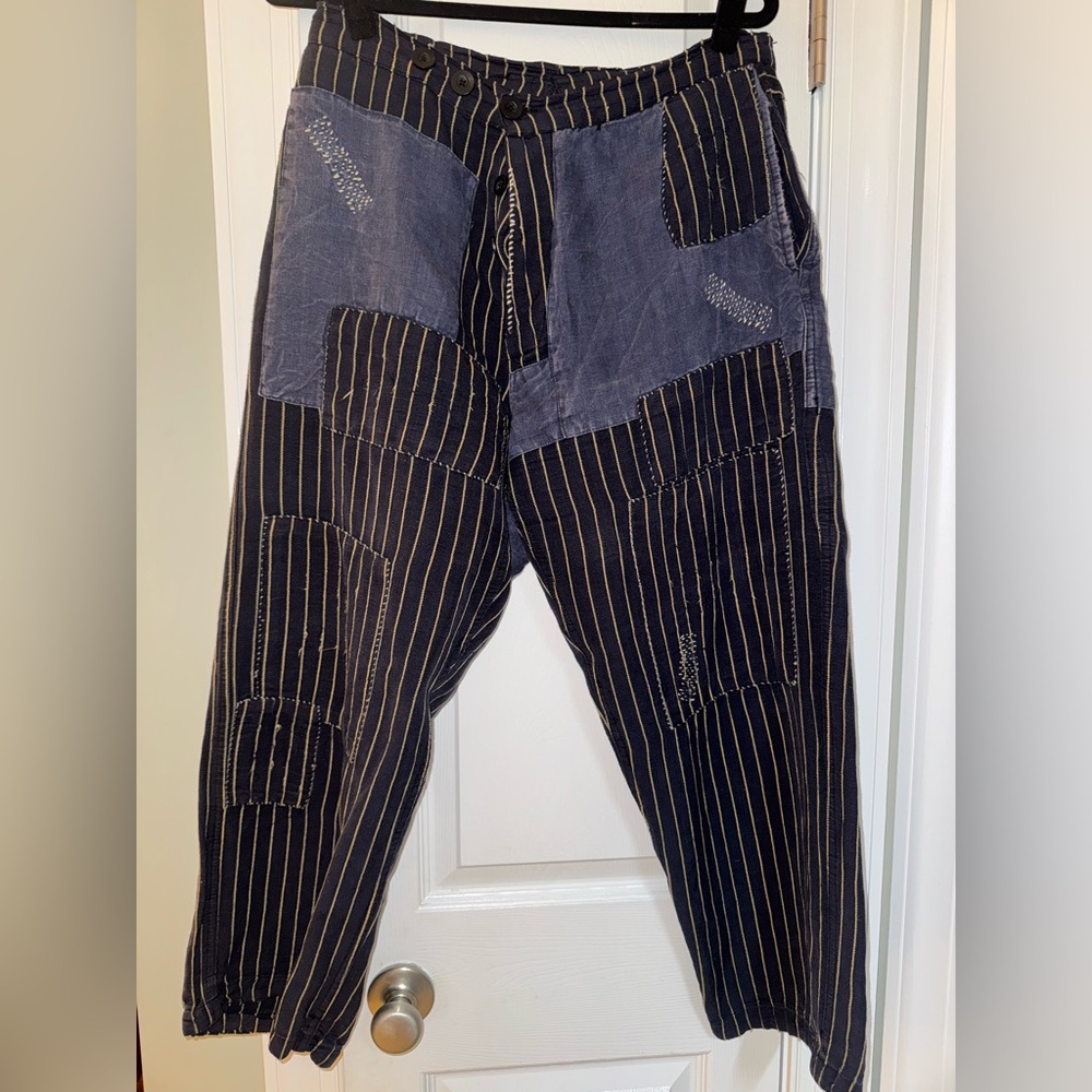 Magnolia Pearl Navy Pants with Gold Stripes